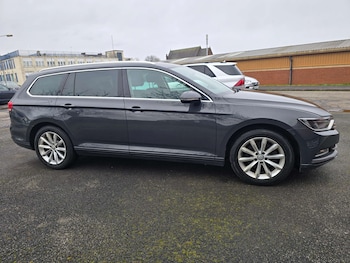 Used Volkswagen Passat 2017 for sale - 78254085: Photo