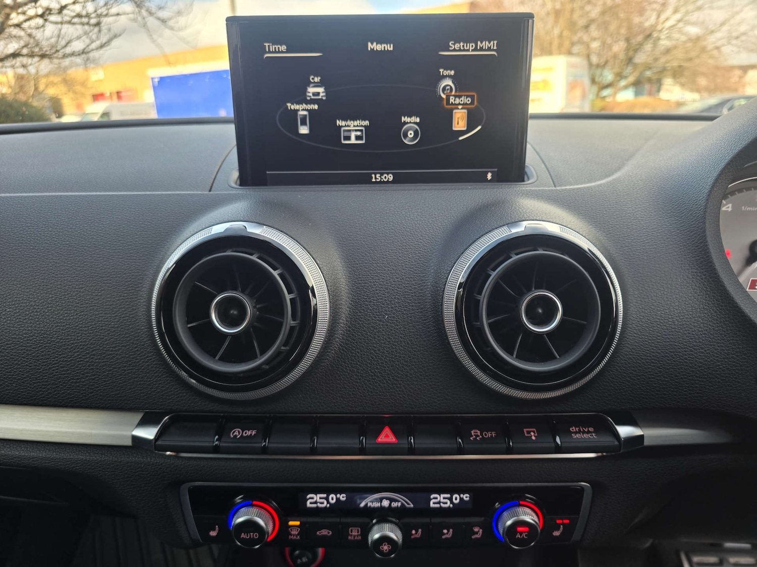 Used Audi A3 2014 for sale - 77968977: Photo 45