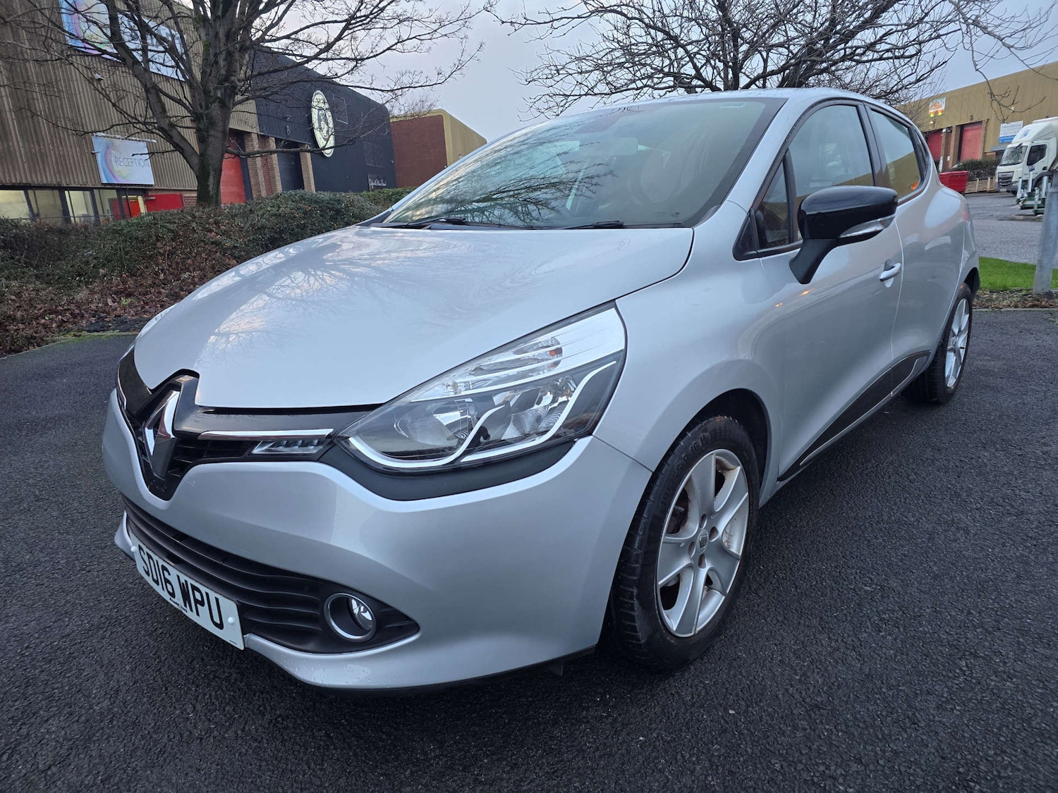 Used Renault Clio 2016 for sale - 76896323: Photo 25