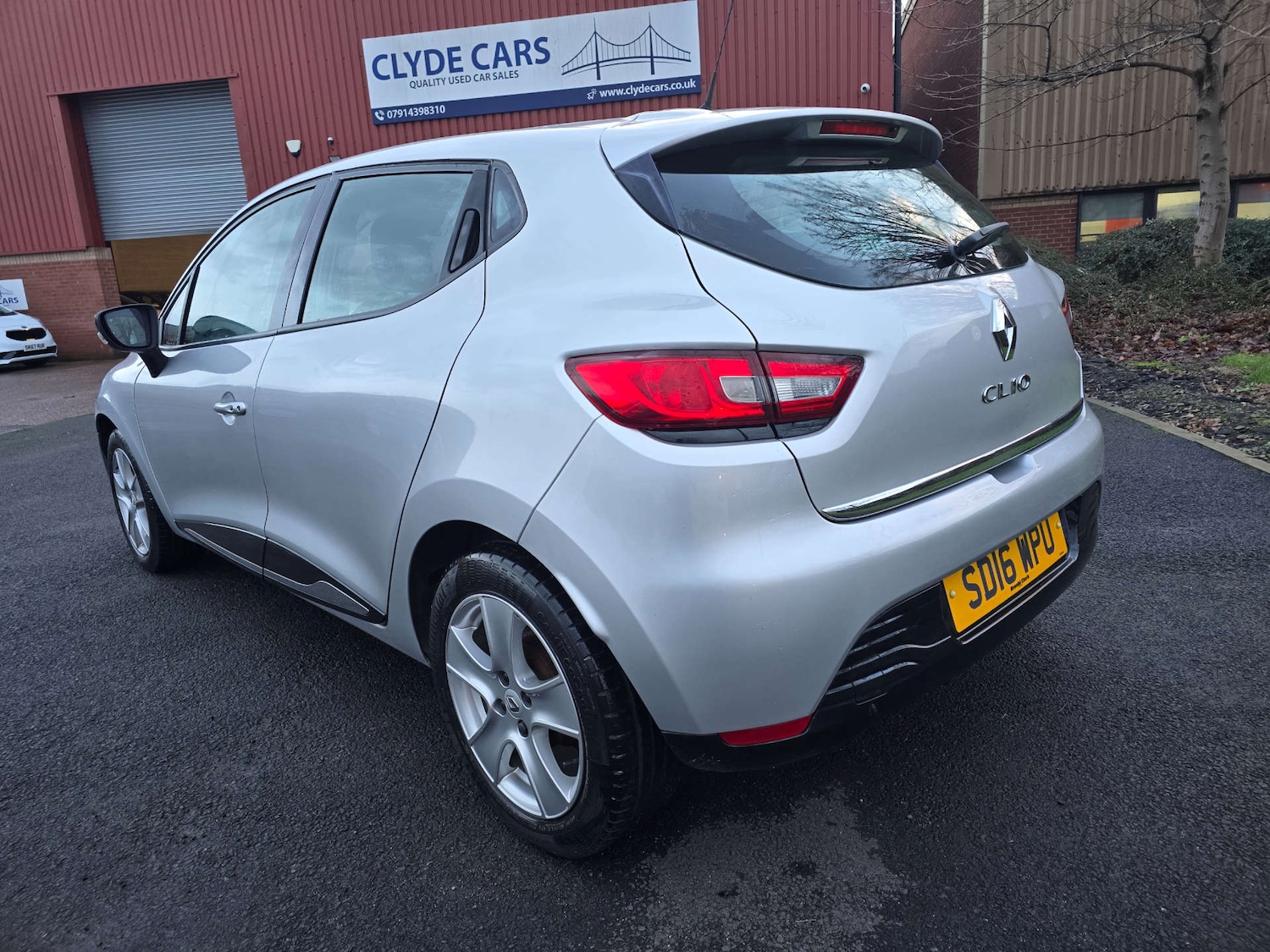 Used Renault Clio 2016 for sale - 76896323: Photo 32