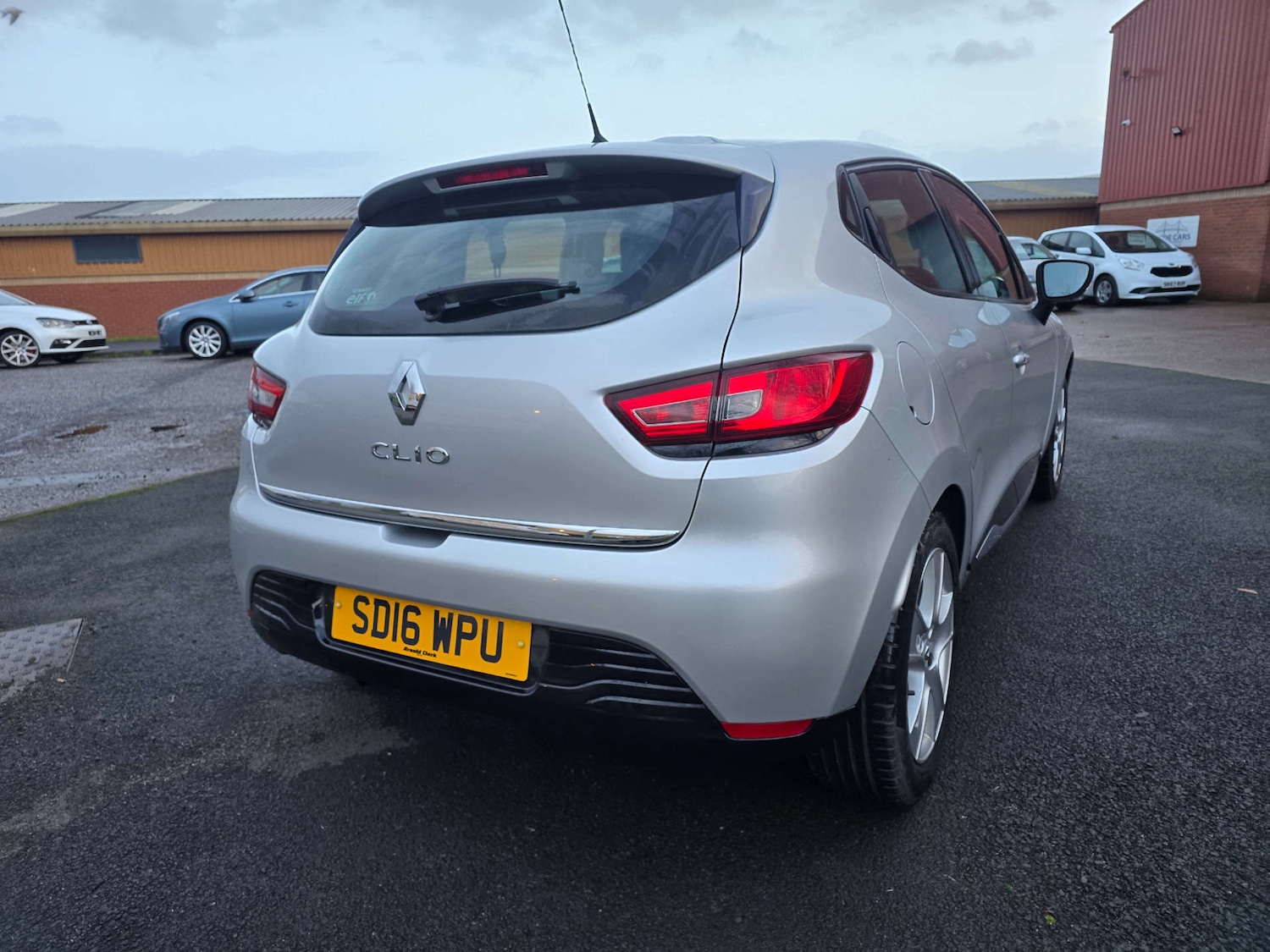 Used Renault Clio 2016 for sale - 76896323: Photo 35