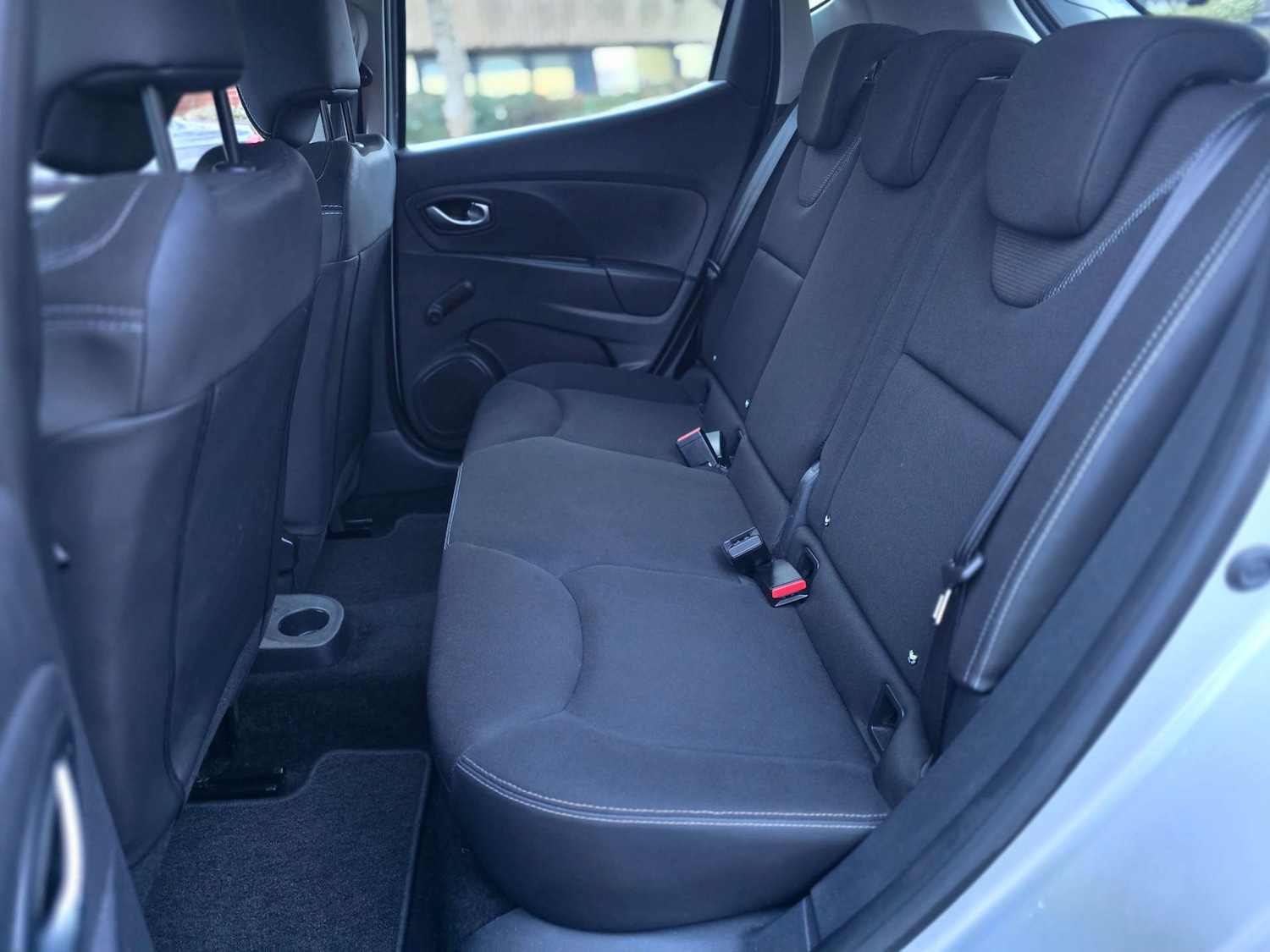 Used Renault Clio 2016 for sale - 76896323: Photo 53