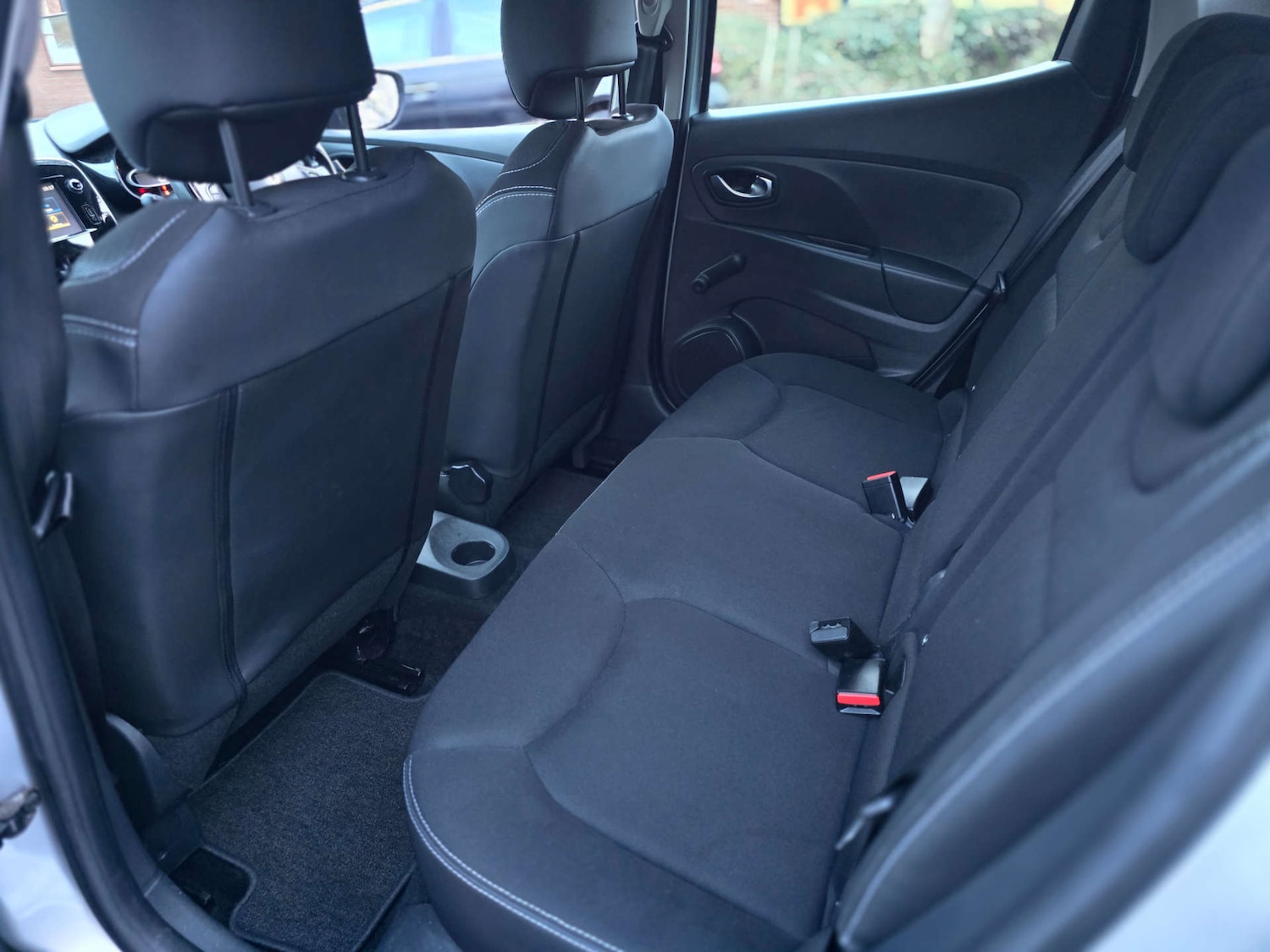 Used Renault Clio 2016 for sale - 76896323: Photo 54