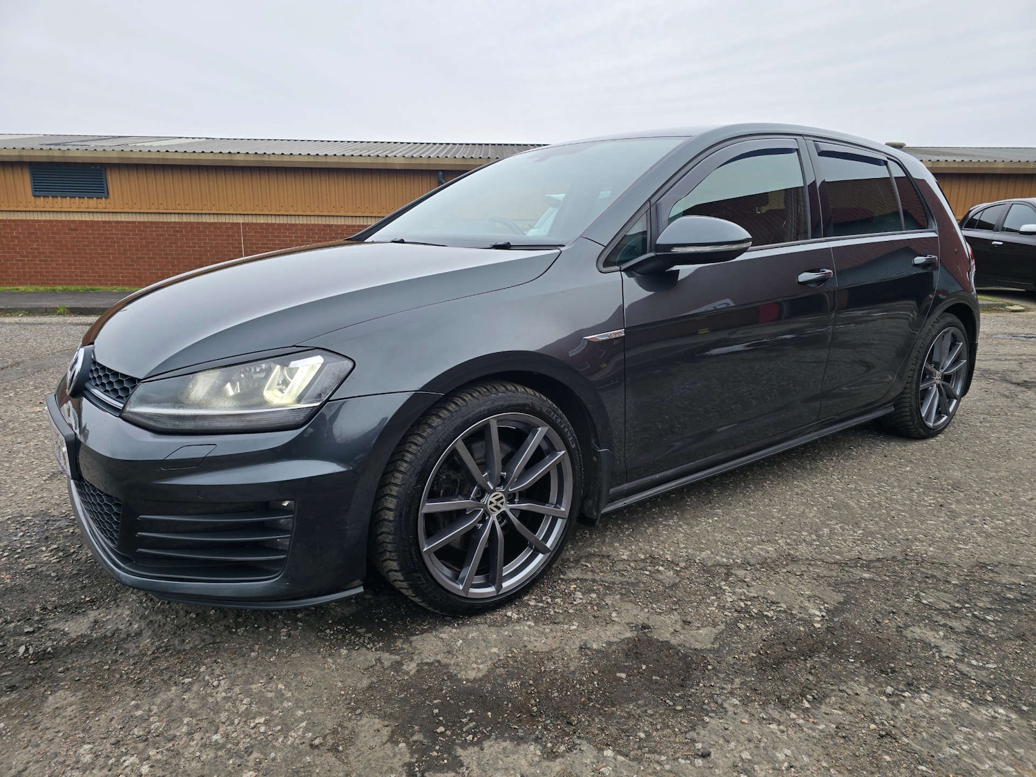 Used Volkswagen Golf 2016 for sale - 77558215: Photo 26