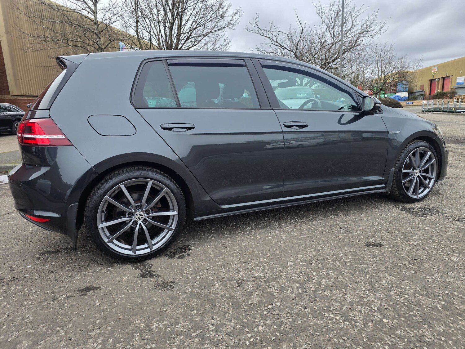 Used Volkswagen Golf 2016 for sale - 77558215: Photo 38