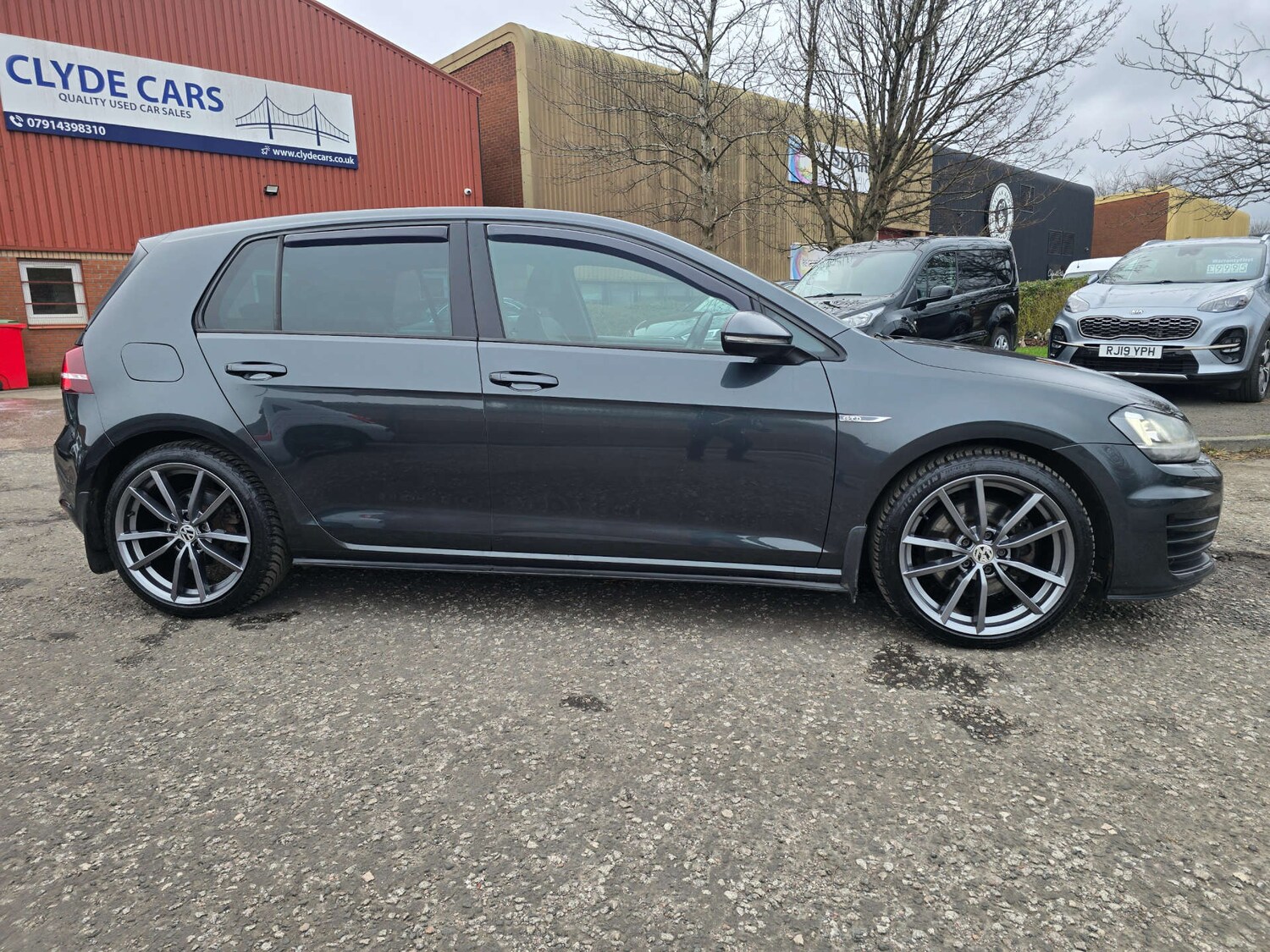 Used Volkswagen Golf 2016 for sale - 77558215: Photo 40