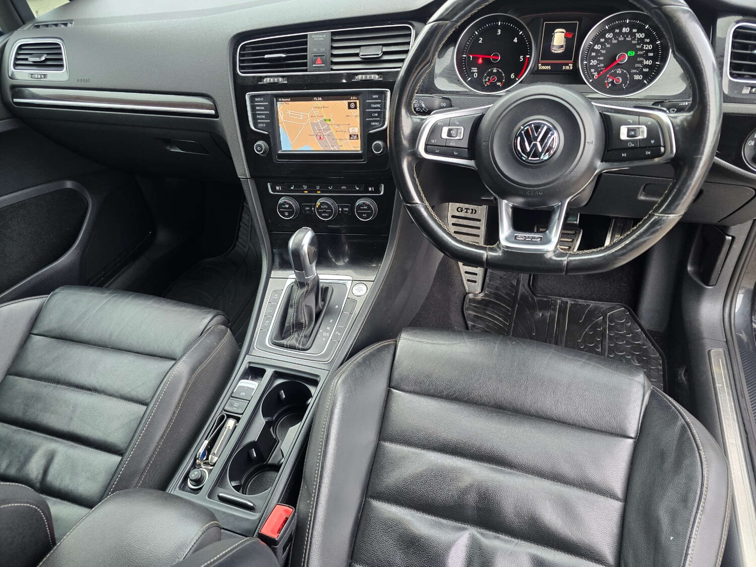 Used Volkswagen Golf 2016 for sale - 77558215: Photo 47