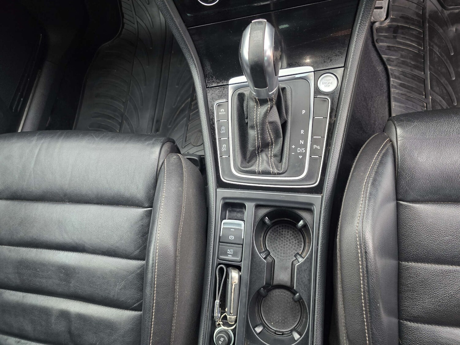 Used Volkswagen Golf 2016 for sale - 77558215: Photo 51