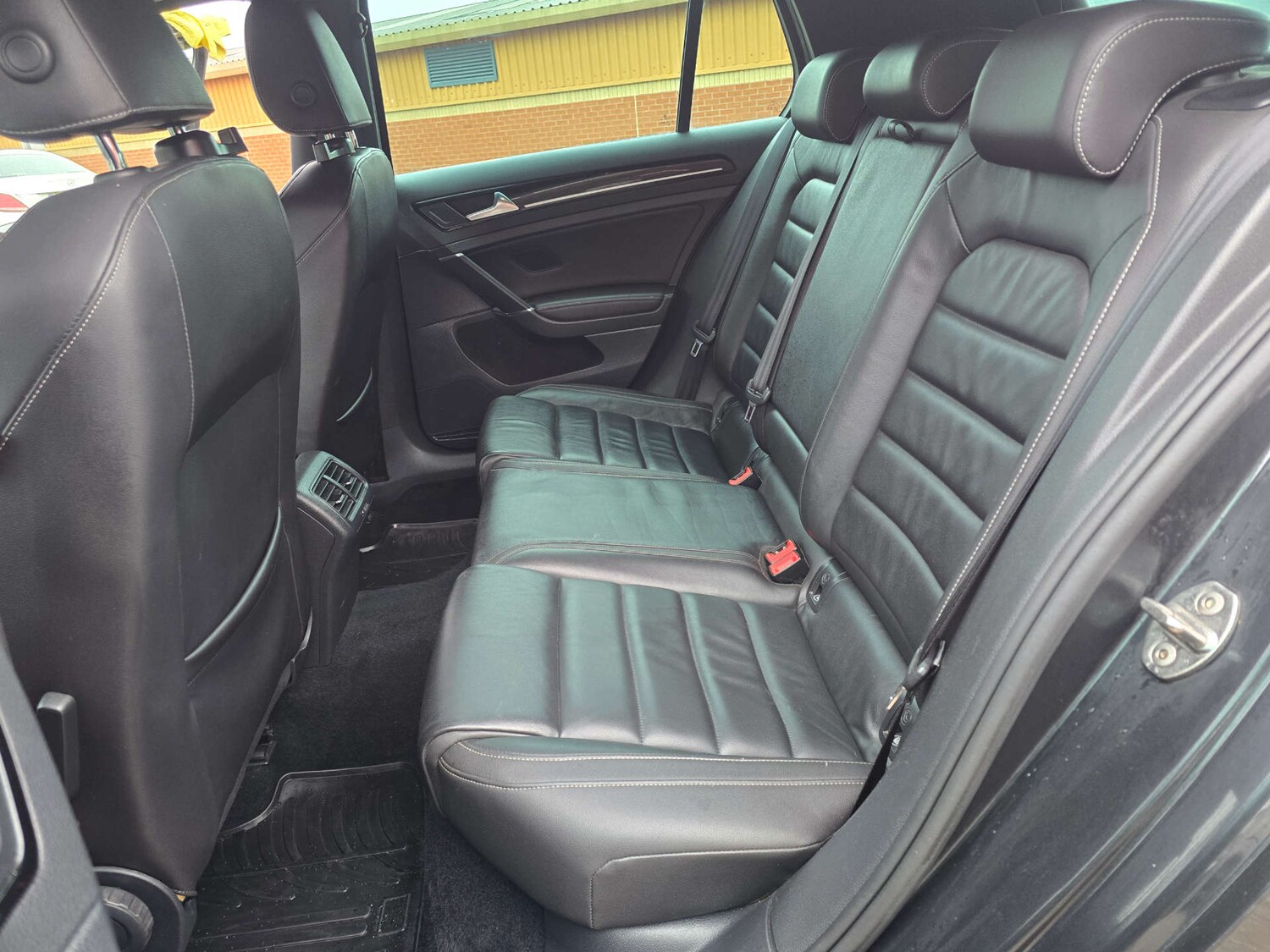 Used Volkswagen Golf 2016 for sale - 77558215: Photo 55