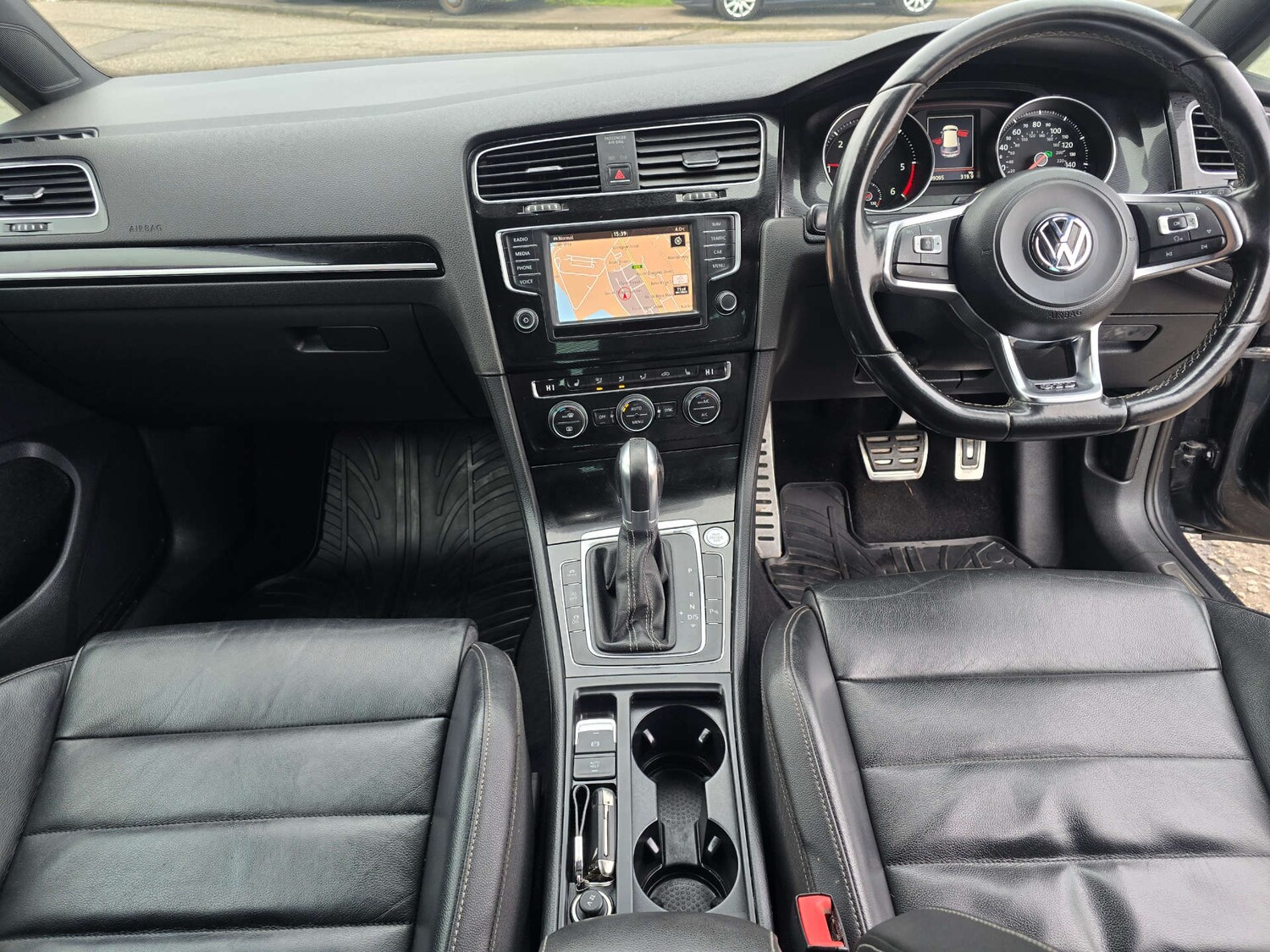 Used Volkswagen Golf 2016 for sale - 77558215: Photo 57