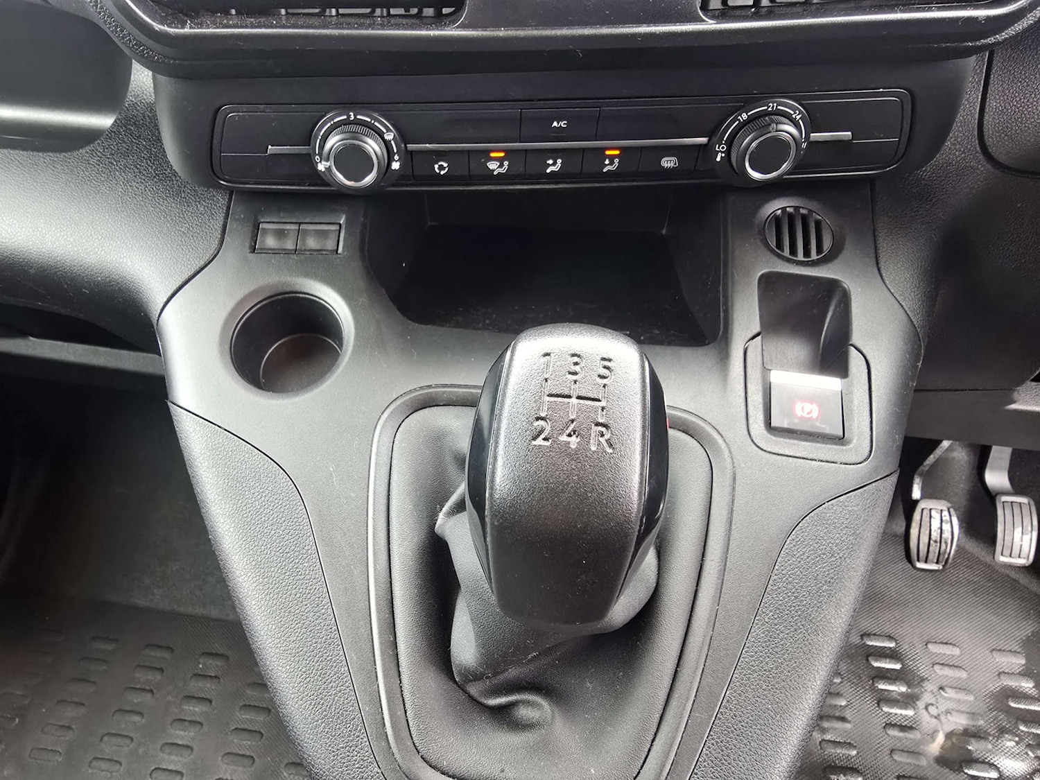 Used Peugeot Partner 2021 for sale - 77567796: Photo 19