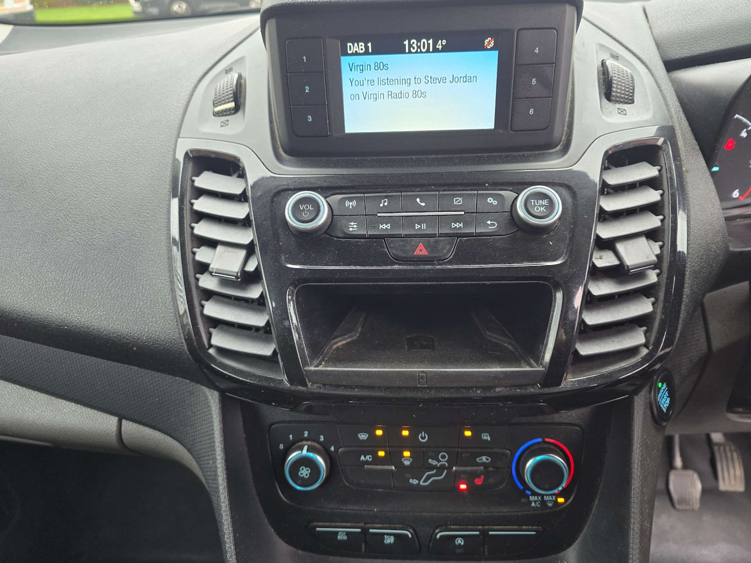 Used Ford Transit Connect 2019 for sale - 77573080: Photo 46