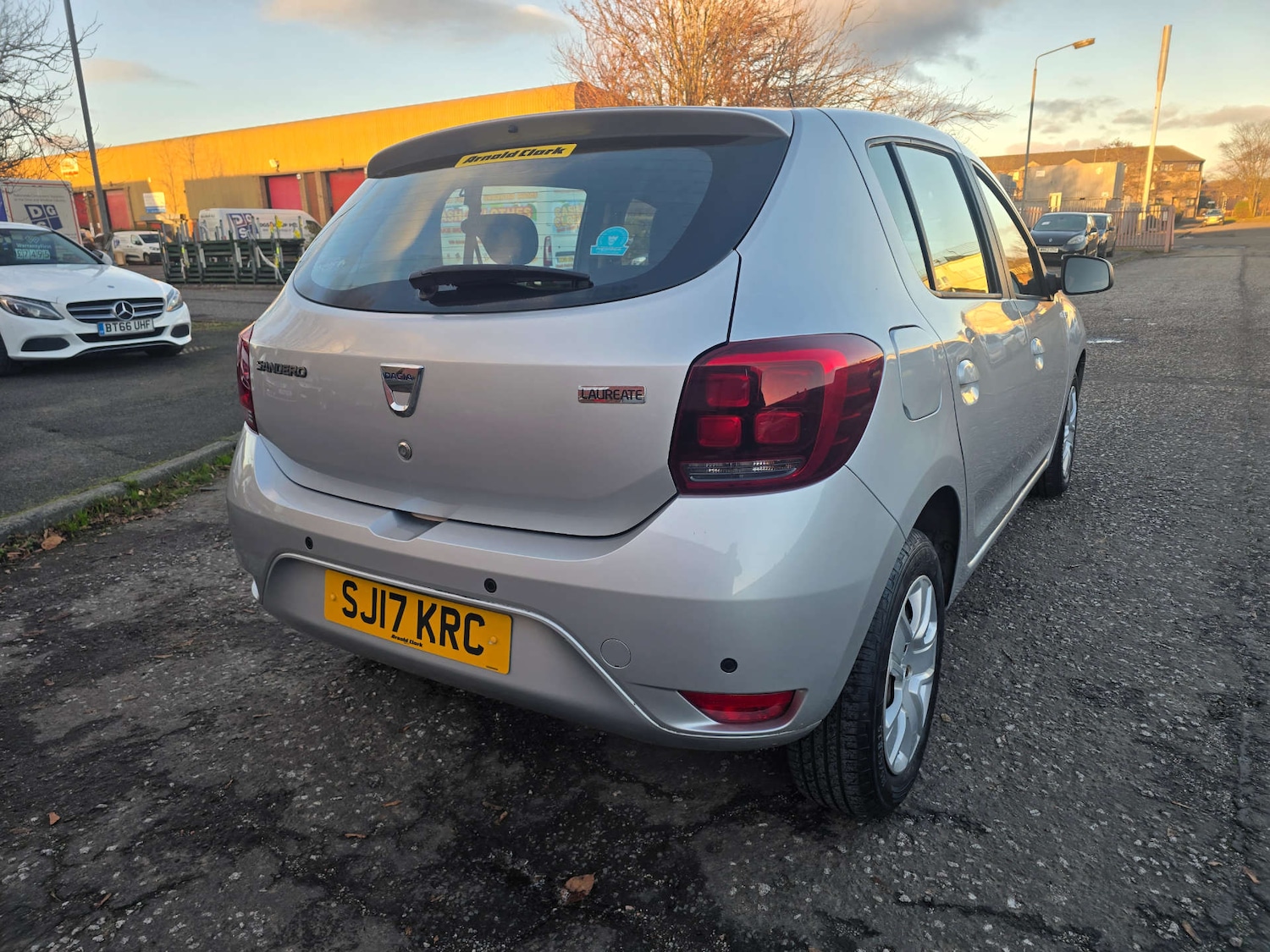 Used Dacia Sandero 2017 for sale - 76628291: Photo 34