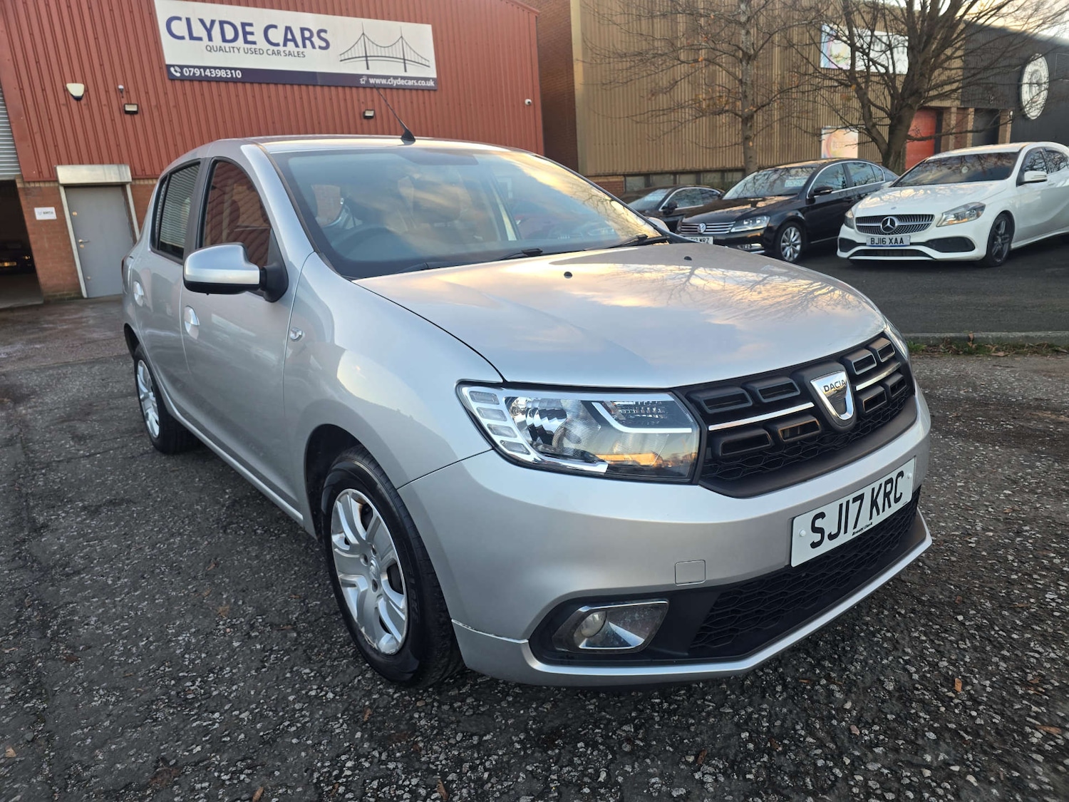 Used Dacia Sandero 2017 for sale - 76628291: Photo 41