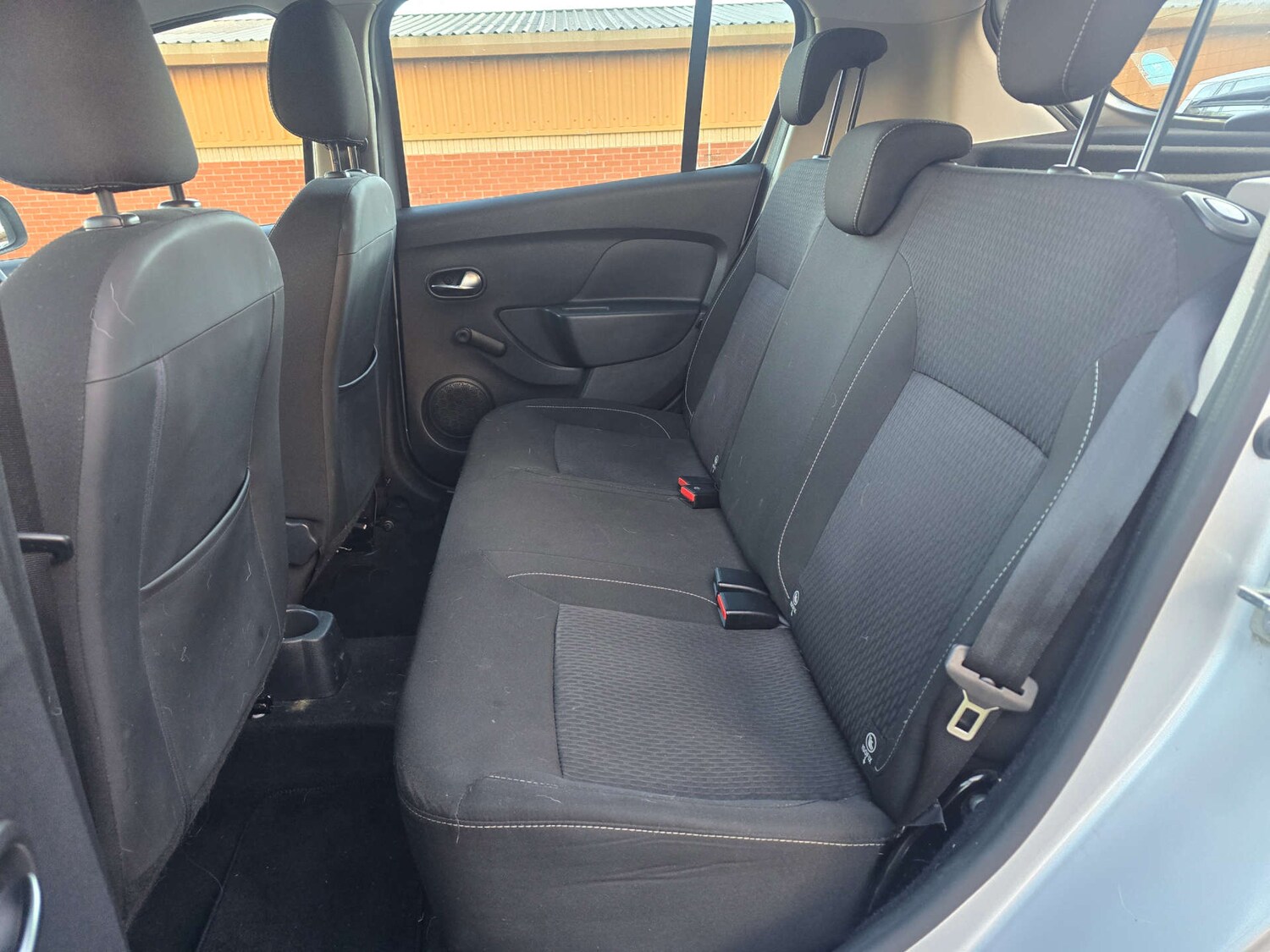 Used Dacia Sandero 2017 for sale - 76628291: Photo 49