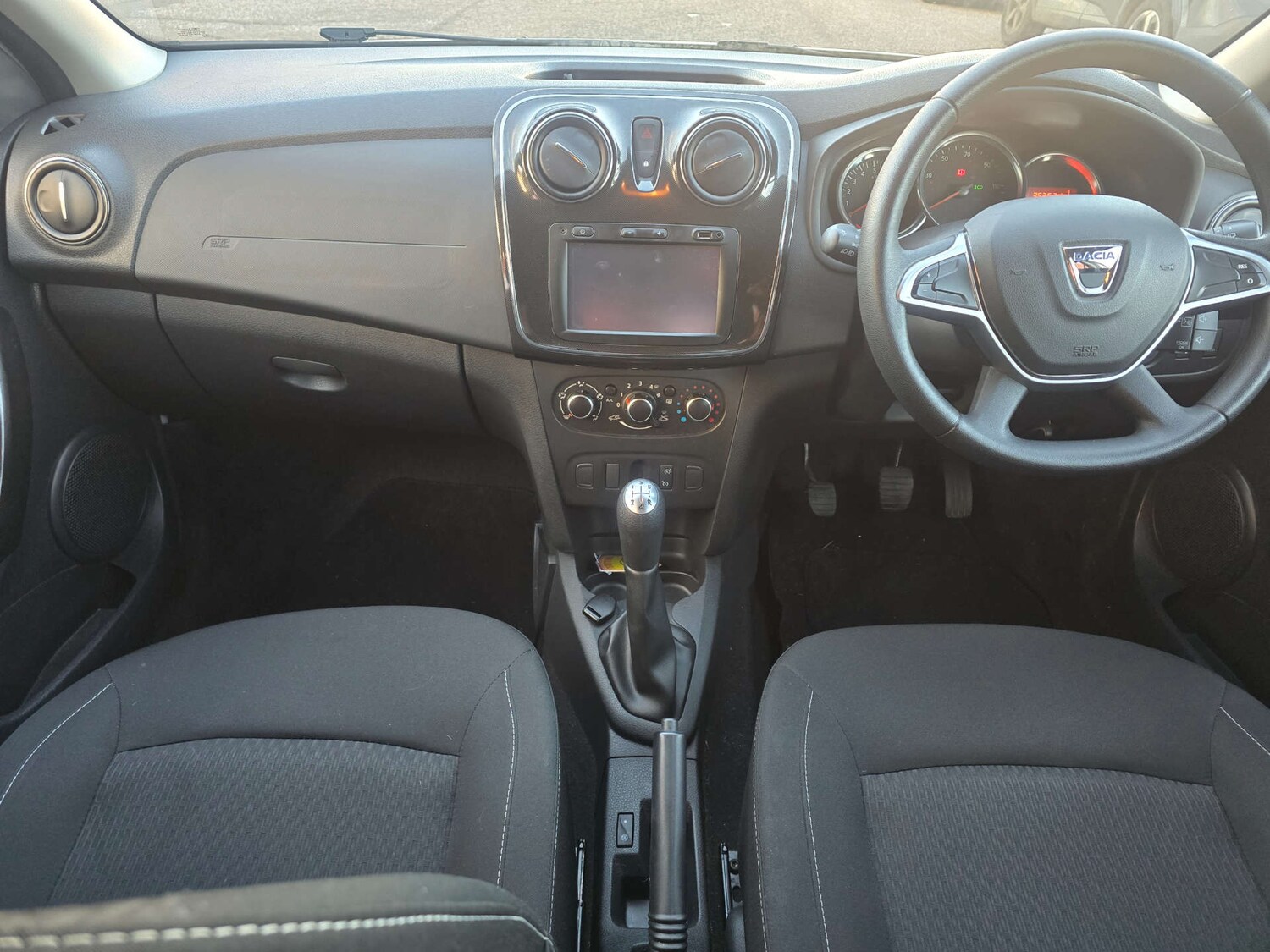 Used Dacia Sandero 2017 for sale - 76628291: Photo 51