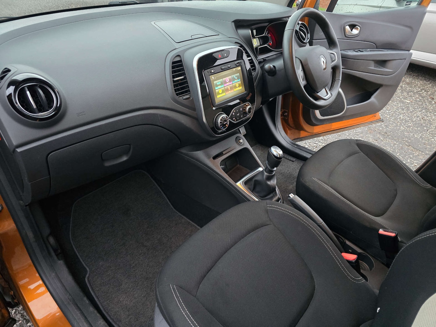 Used Renault Captur 2019 for sale - 77022658: Photo 15