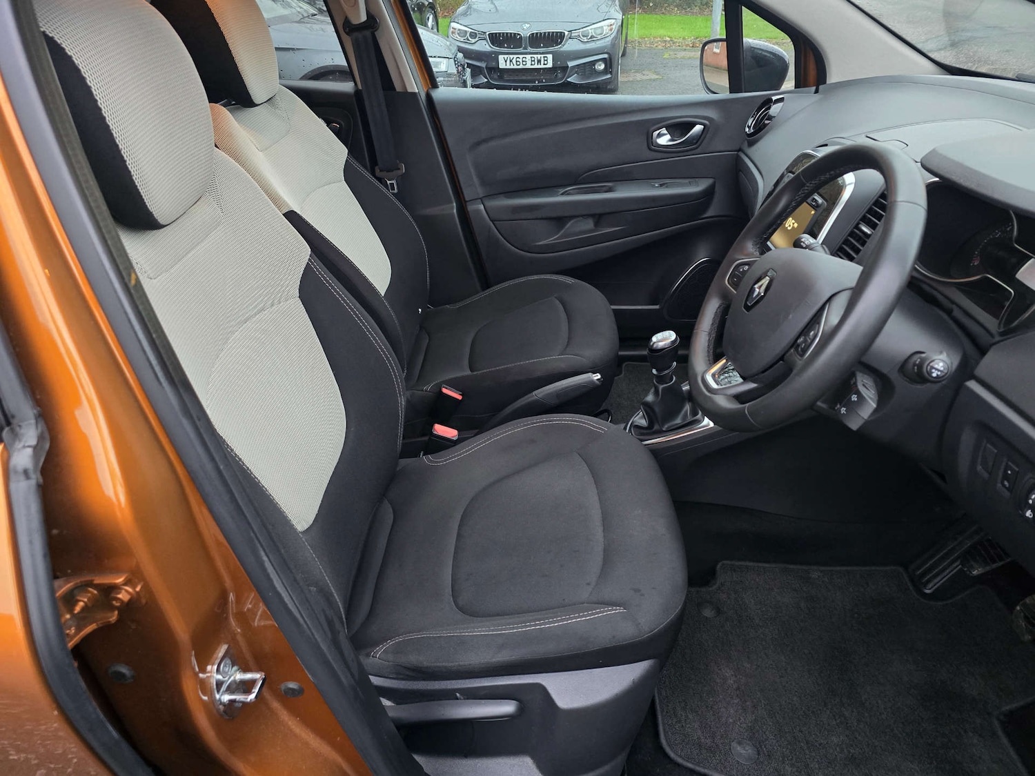 Used Renault Captur 2019 for sale - 77022658: Photo 44