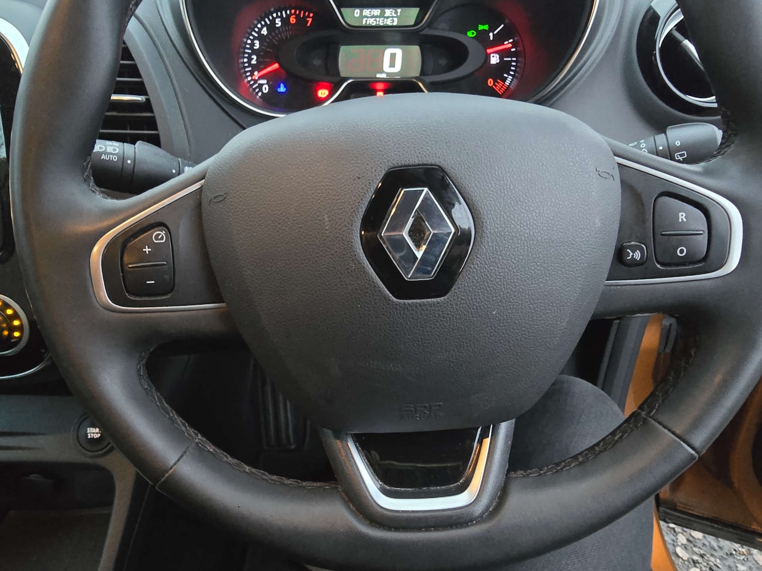 Used Renault Captur 2019 for sale - 77022658: Photo 57