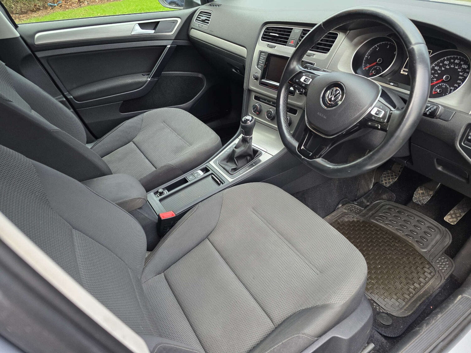 Used Volkswagen Golf 2014 for sale - 77655592: Photo 46