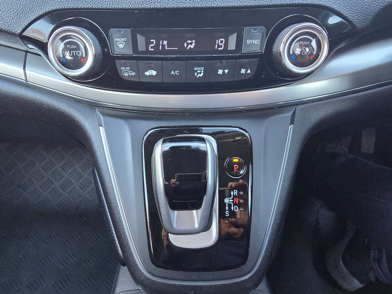 Used Honda CR-V 2016 for sale - 76547287: Photo 62