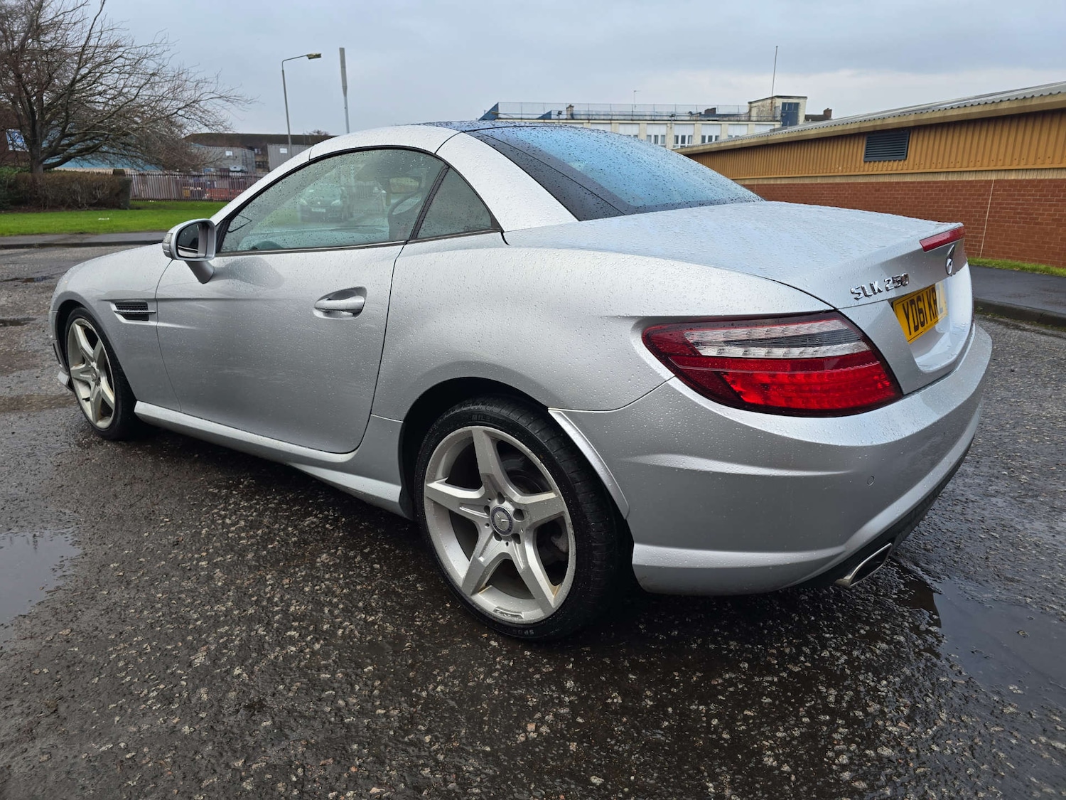 Used Mercedes-Benz SLK 2011 for sale - 77342895: Photo 30
