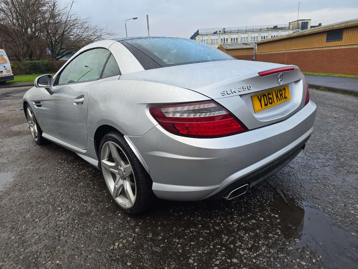 Used Mercedes-Benz SLK 2011 for sale - 77342895: Photo 31