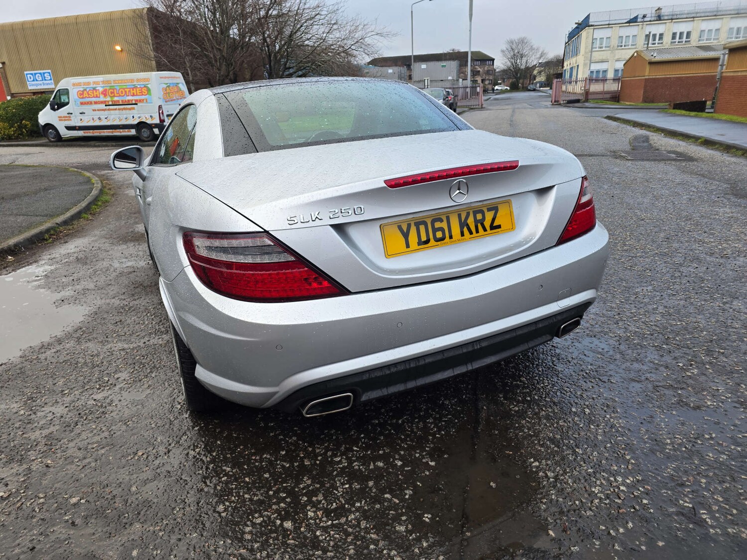 Used Mercedes-Benz SLK 2011 for sale - 77342895: Photo 32