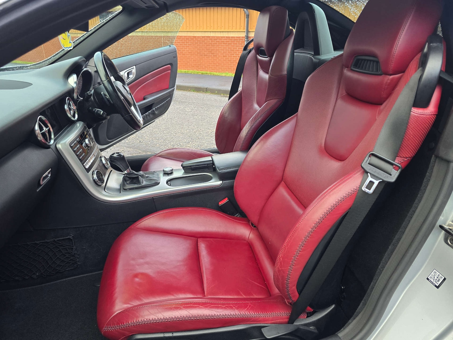 Used Mercedes-Benz SLK 2011 for sale - 77342895: Photo 48