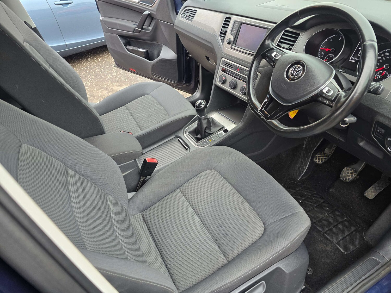 Used Volkswagen Golf SV 2015 for sale - 76266379: Photo 46