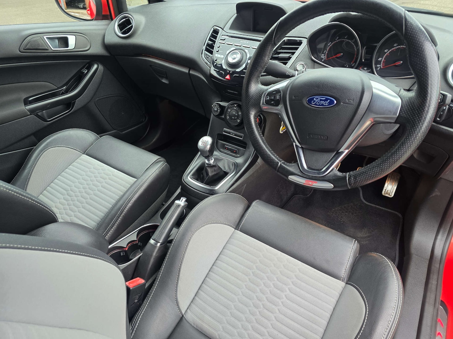 Used Ford Fiesta 2016 for sale - 77380655: Photo 15