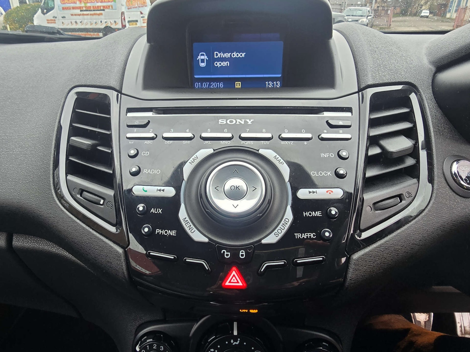 Used Ford Fiesta 2016 for sale - 77380655: Photo 57