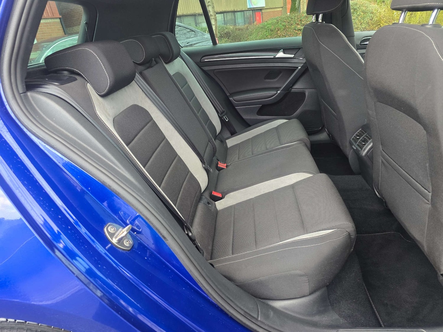 Used Volkswagen Golf 2016 for sale - 77022651: Photo 31