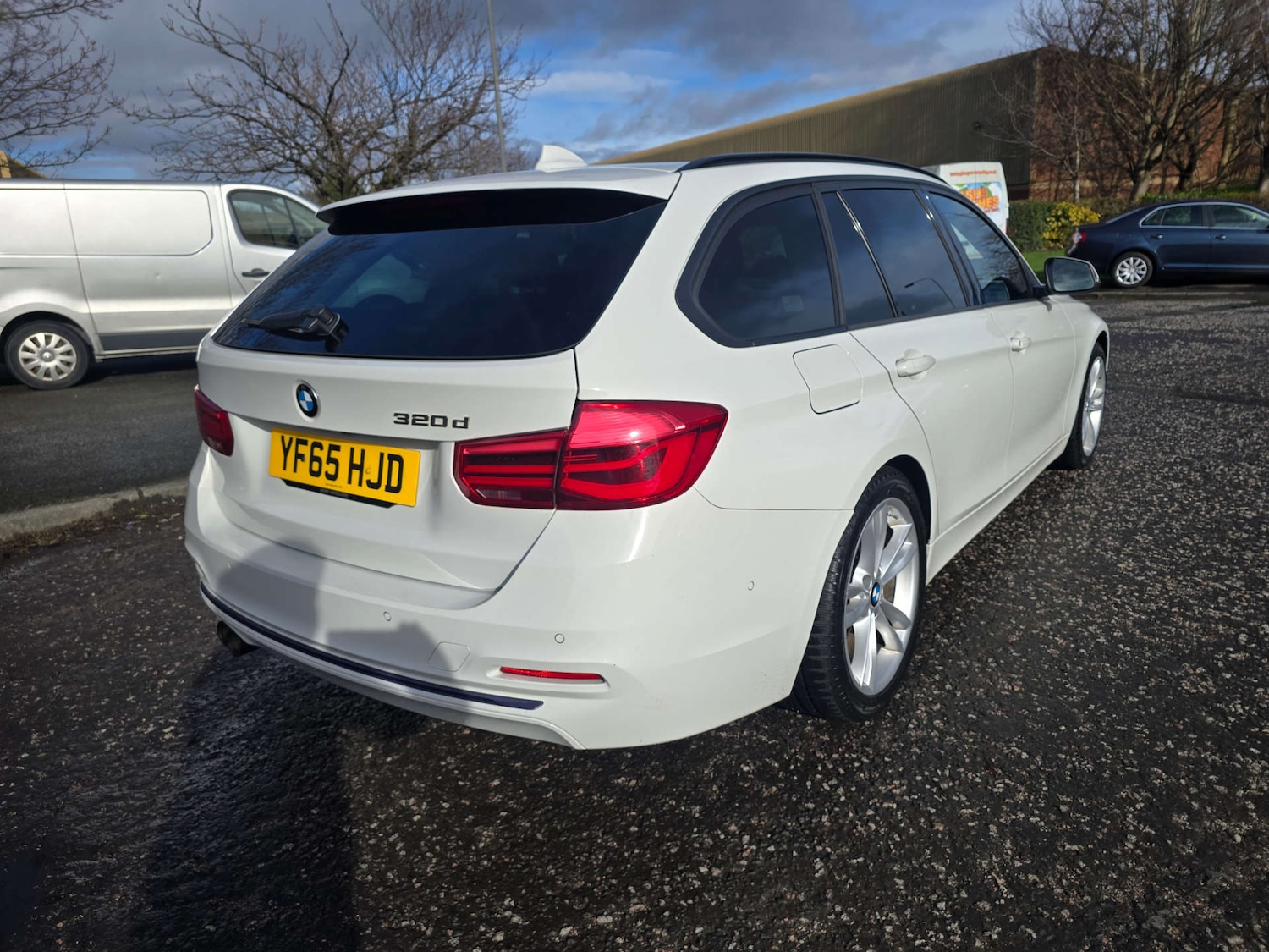 Used BMW 3 Series 2015 for sale - 77889942: Photo 10