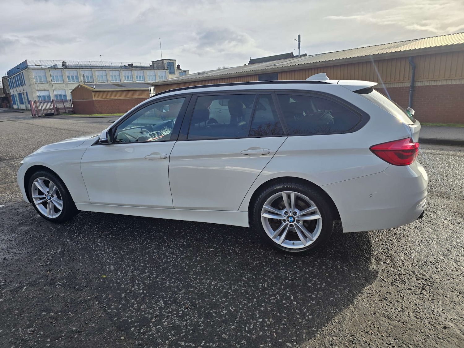 Used BMW 3 Series 2015 for sale - 77889942: Photo 7