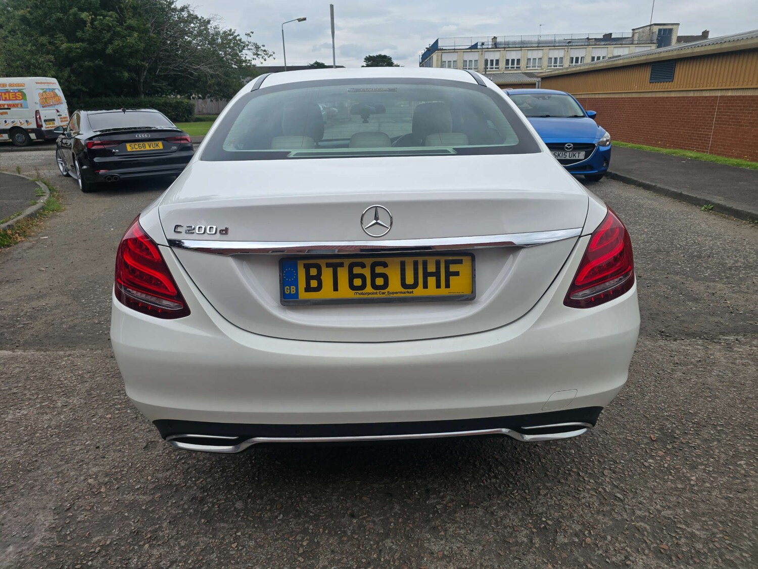 Used Mercedes-Benz C Class 2016 for sale - 76369454: Photo 32
