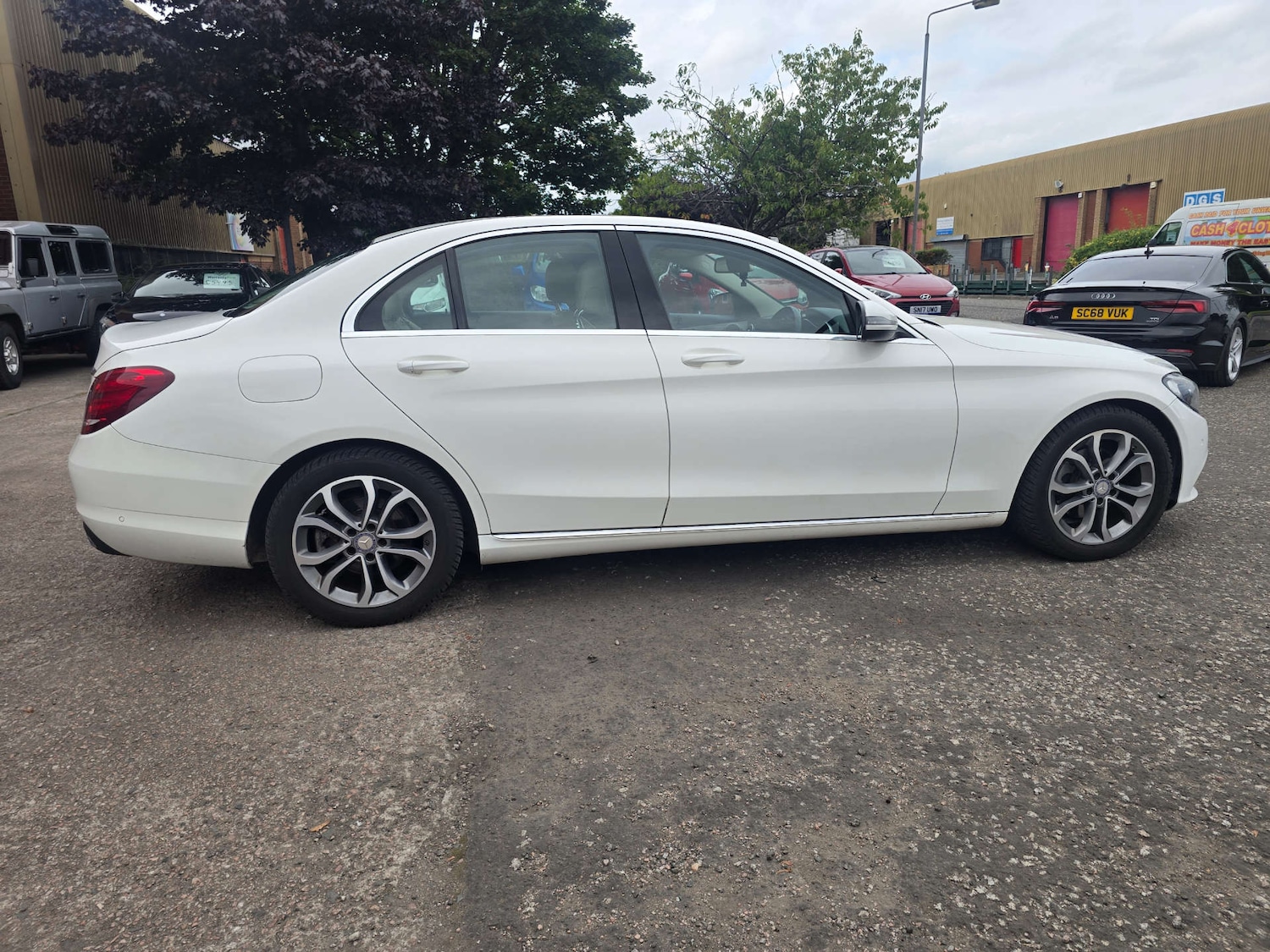 Used Mercedes-Benz C Class 2016 for sale - 76369454: Photo 37