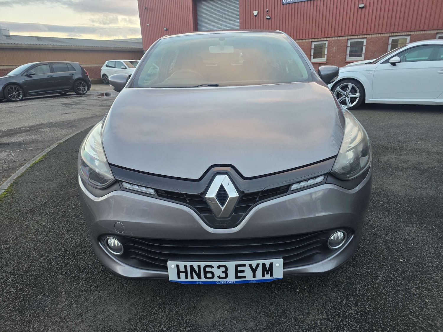 Used Renault Clio 2013 for sale - 77370972: Photo 22
