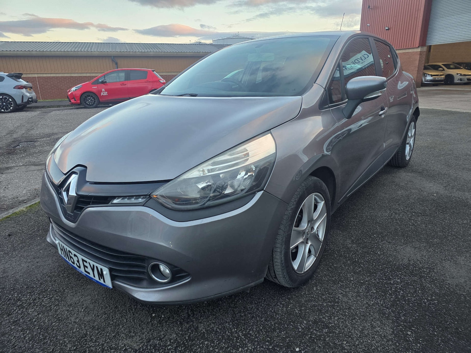 Used Renault Clio 2013 for sale - 77370972: Photo 23