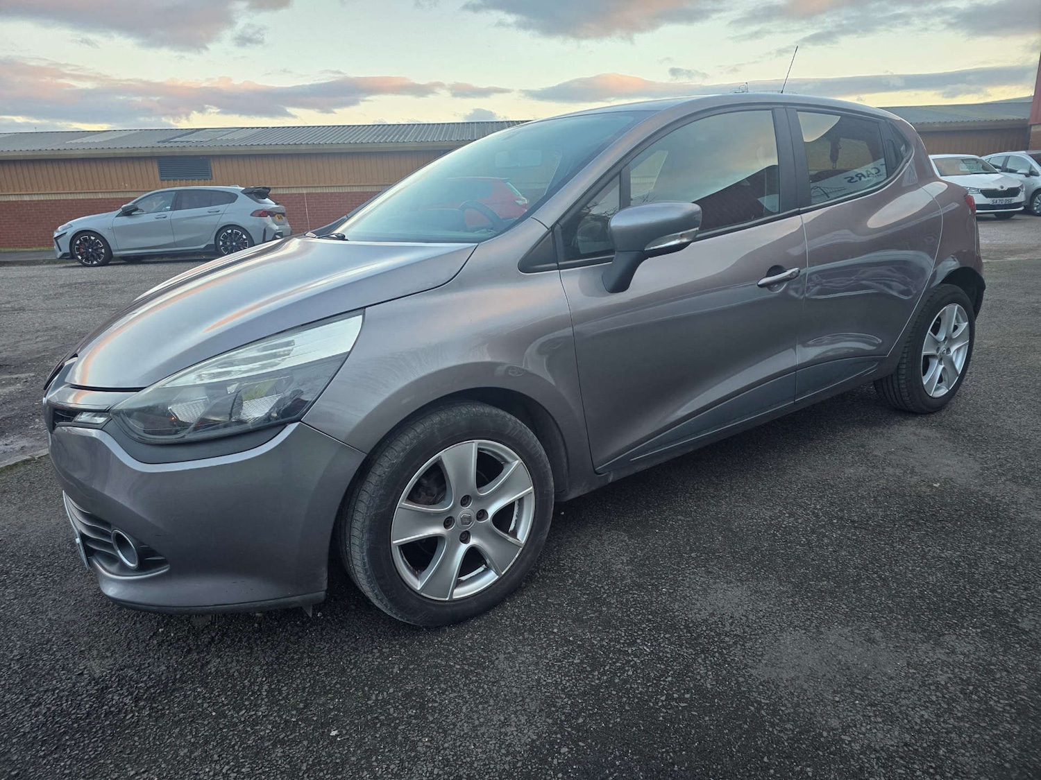 Used Renault Clio 2013 for sale - 77370972: Photo 25