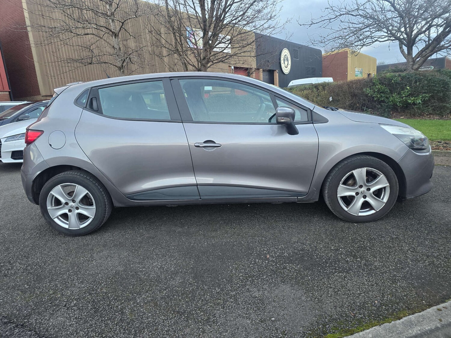 Used Renault Clio 2013 for sale - 77370972: Photo 36