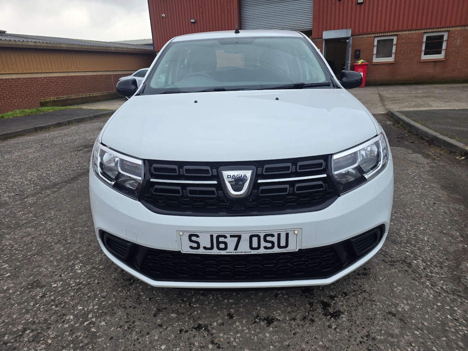 Used Dacia Sandero 2017 for sale - 77380657: Photo 2