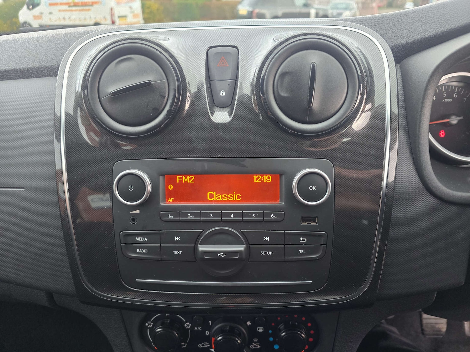 Used Dacia Sandero 2017 for sale - 77380657: Photo 20