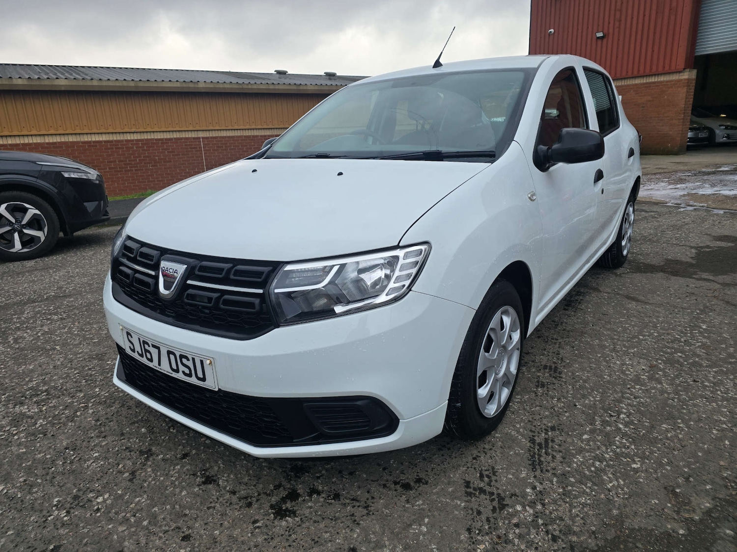 Used Dacia Sandero 2017 for sale - 77380657: Photo 24