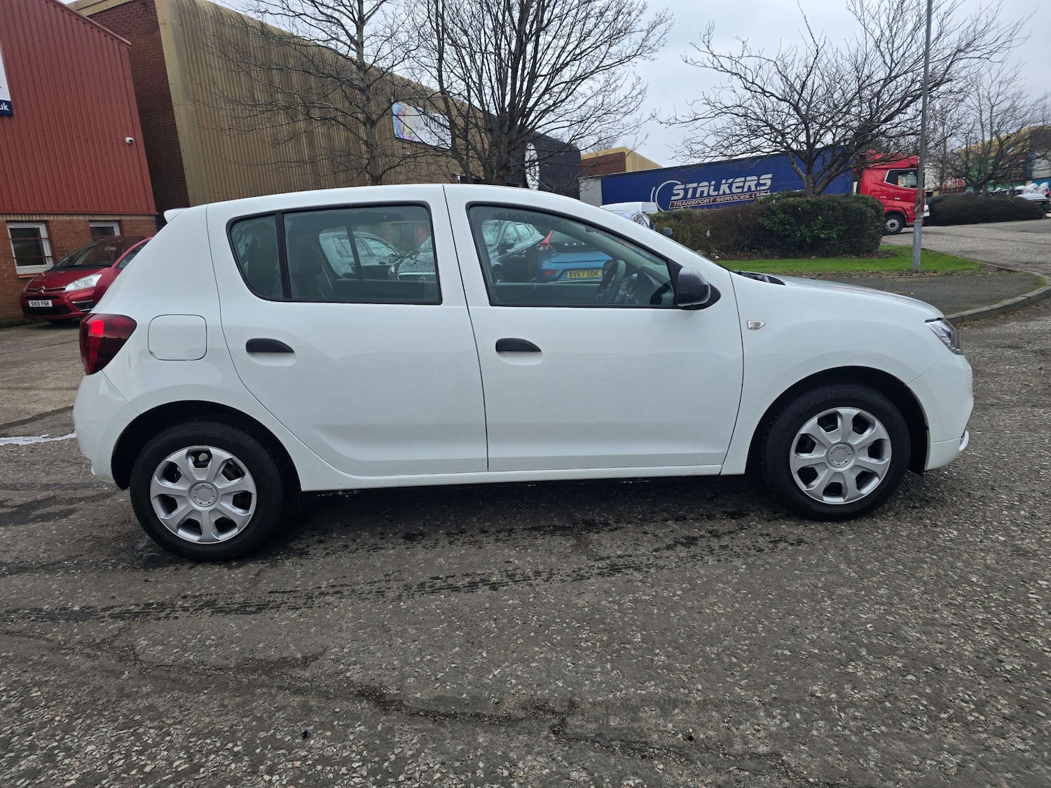 Used Dacia Sandero 2017 for sale - 77380657: Photo 37