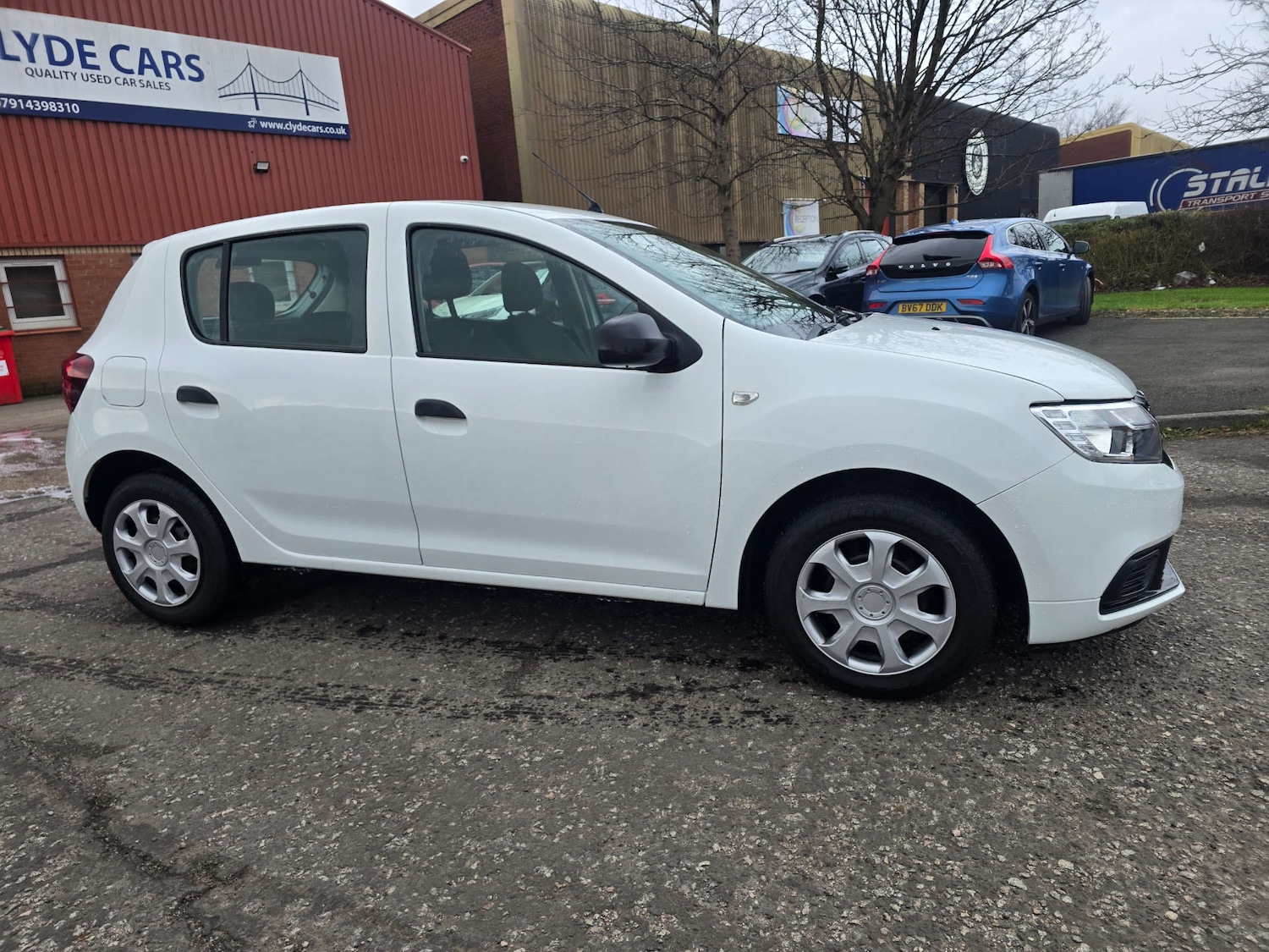 Used Dacia Sandero 2017 for sale - 77380657: Photo 4