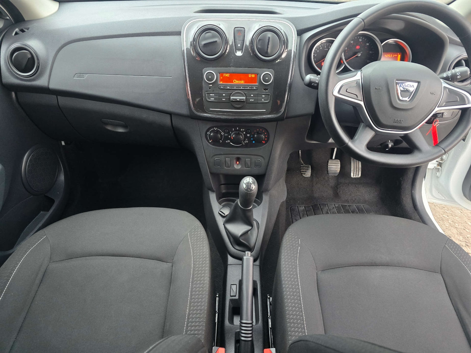 Used Dacia Sandero 2017 for sale - 77380657: Photo 49