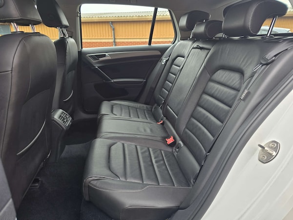 Used Volkswagen Golf 2016 for sale - 76277862: Photo 49