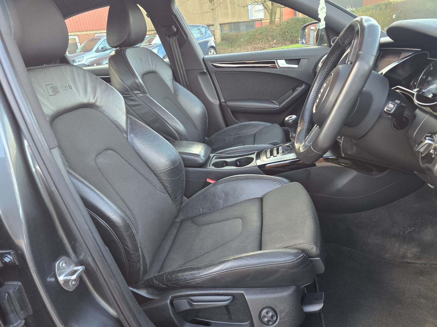 Used Audi A4 2013 for sale - 77793053: Photo 11