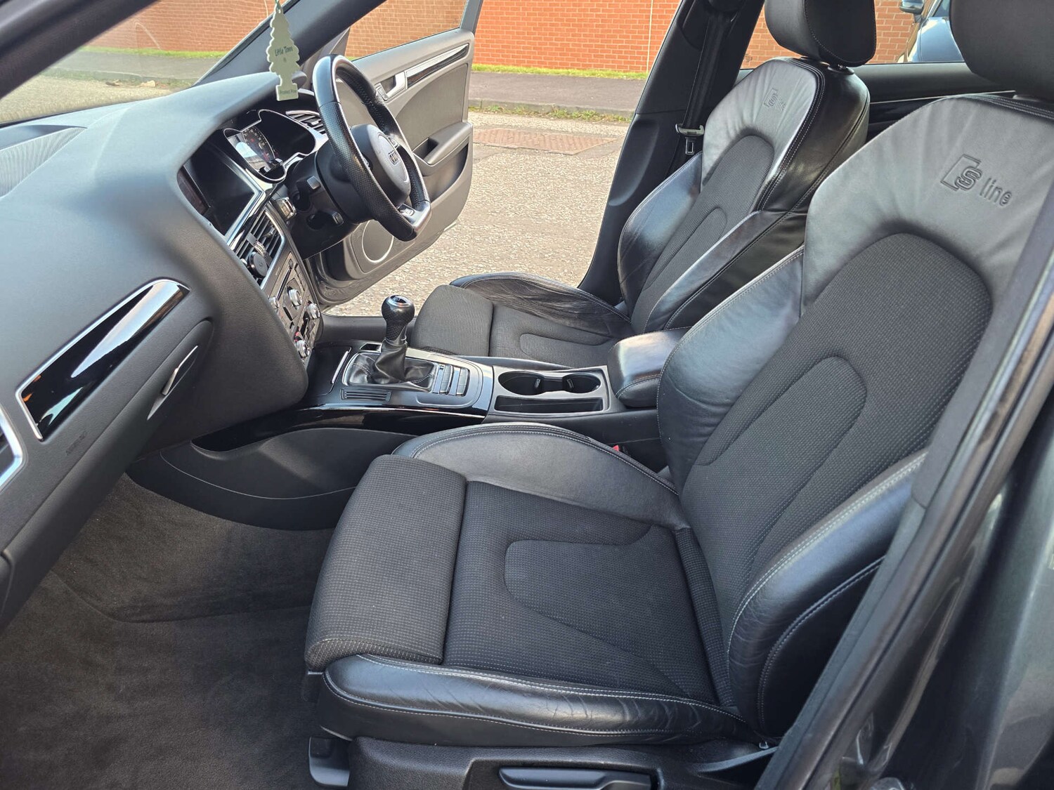 Used Audi A4 2013 for sale - 77793053: Photo 14